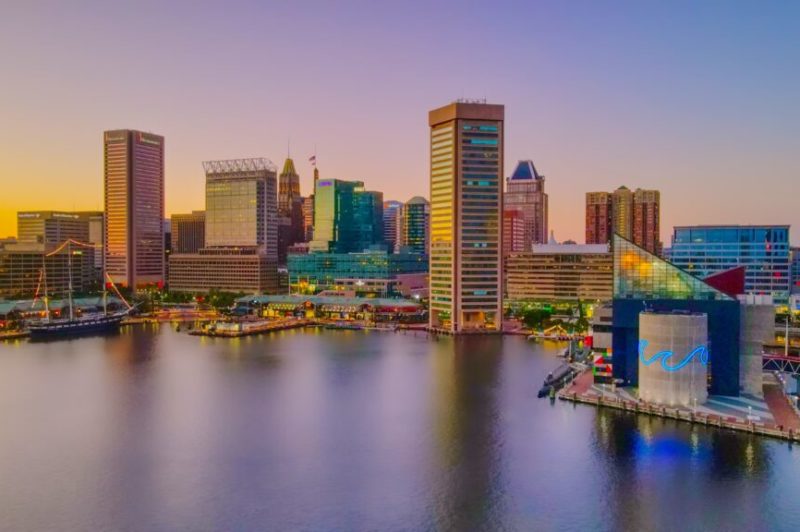 Cities need to refocus efforts on recruiting employees, not companies