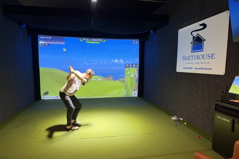 Golf simulators take a swing at commercial real estate